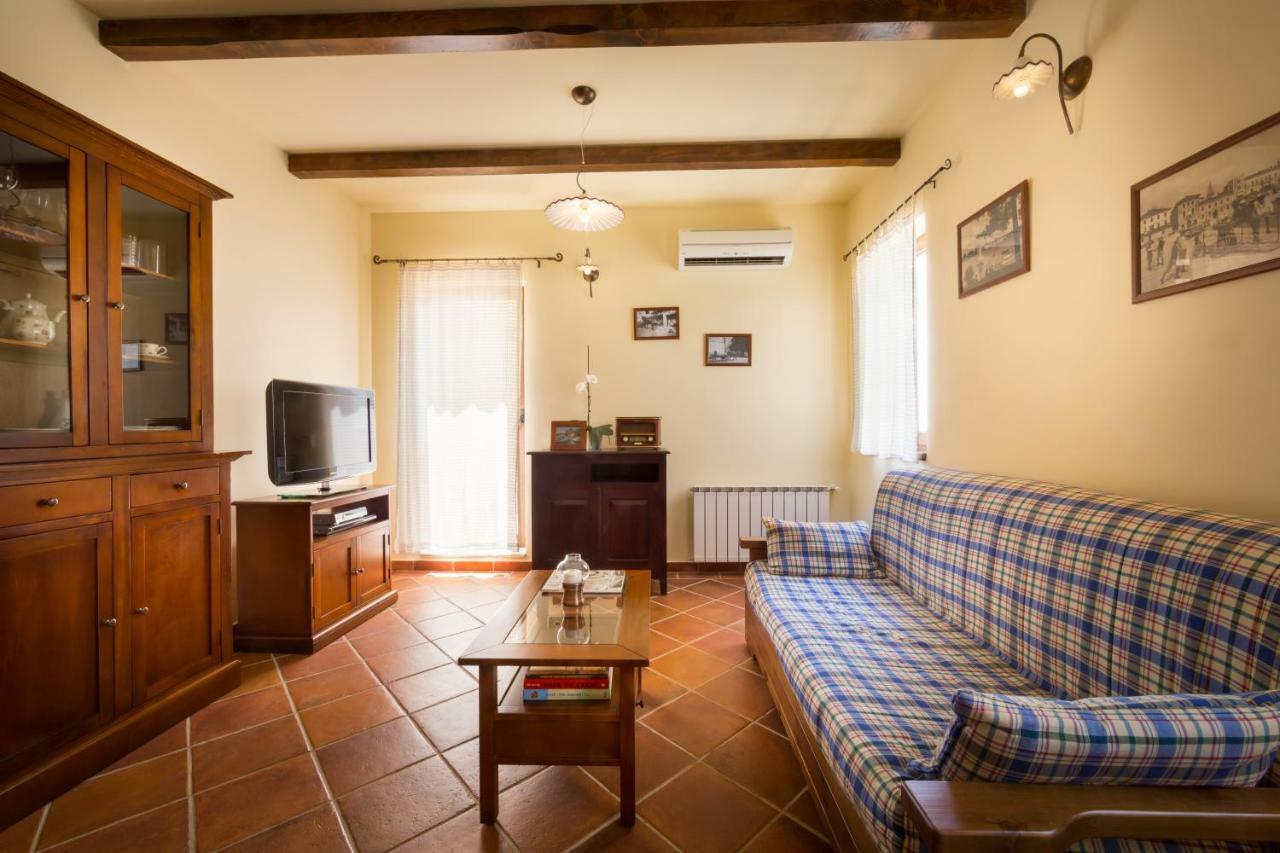 Apartmani Hrelja Labinci Экстерьер фото